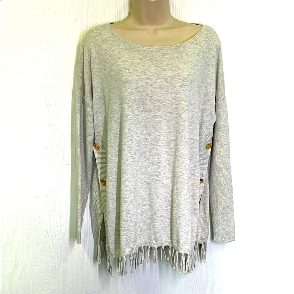 Lilly Pulitzer - Ramona Light Grey Fringed Hem Gold Buttons Down Side Sweater S